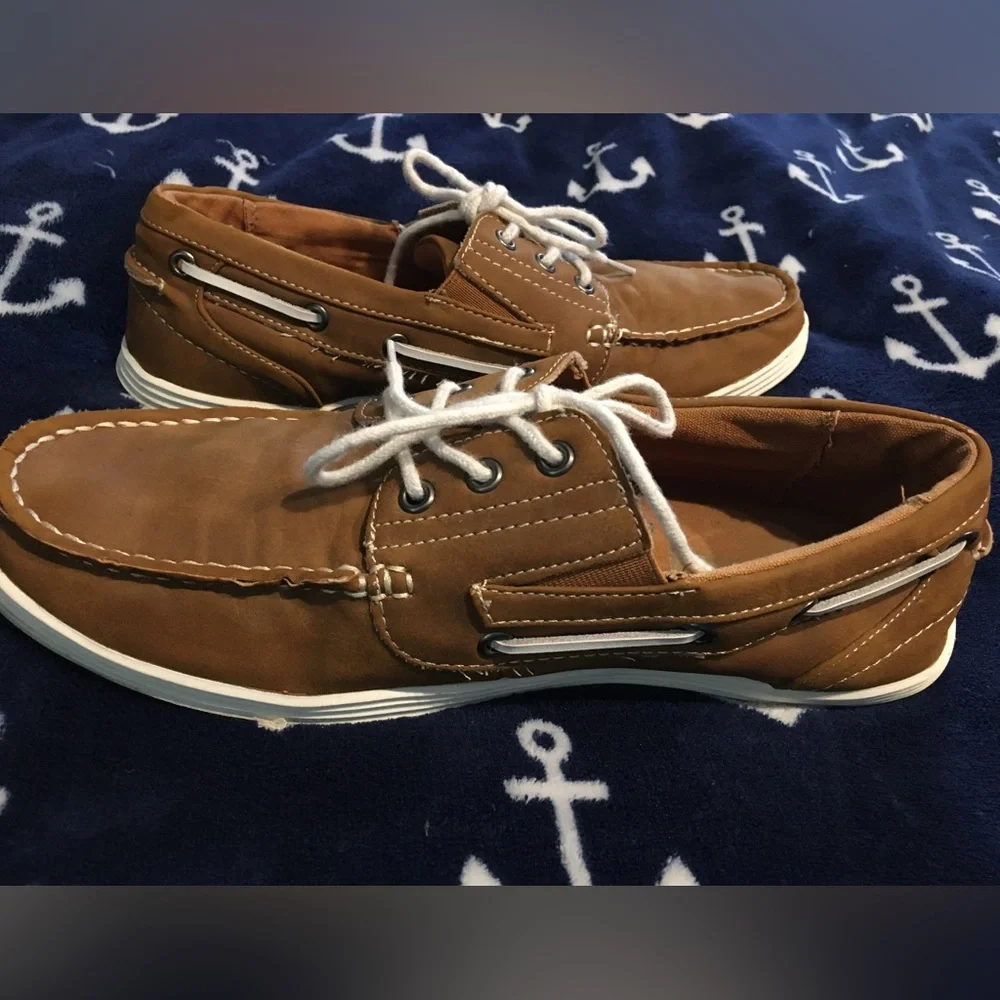 Kenneth Cole Boat Shoes